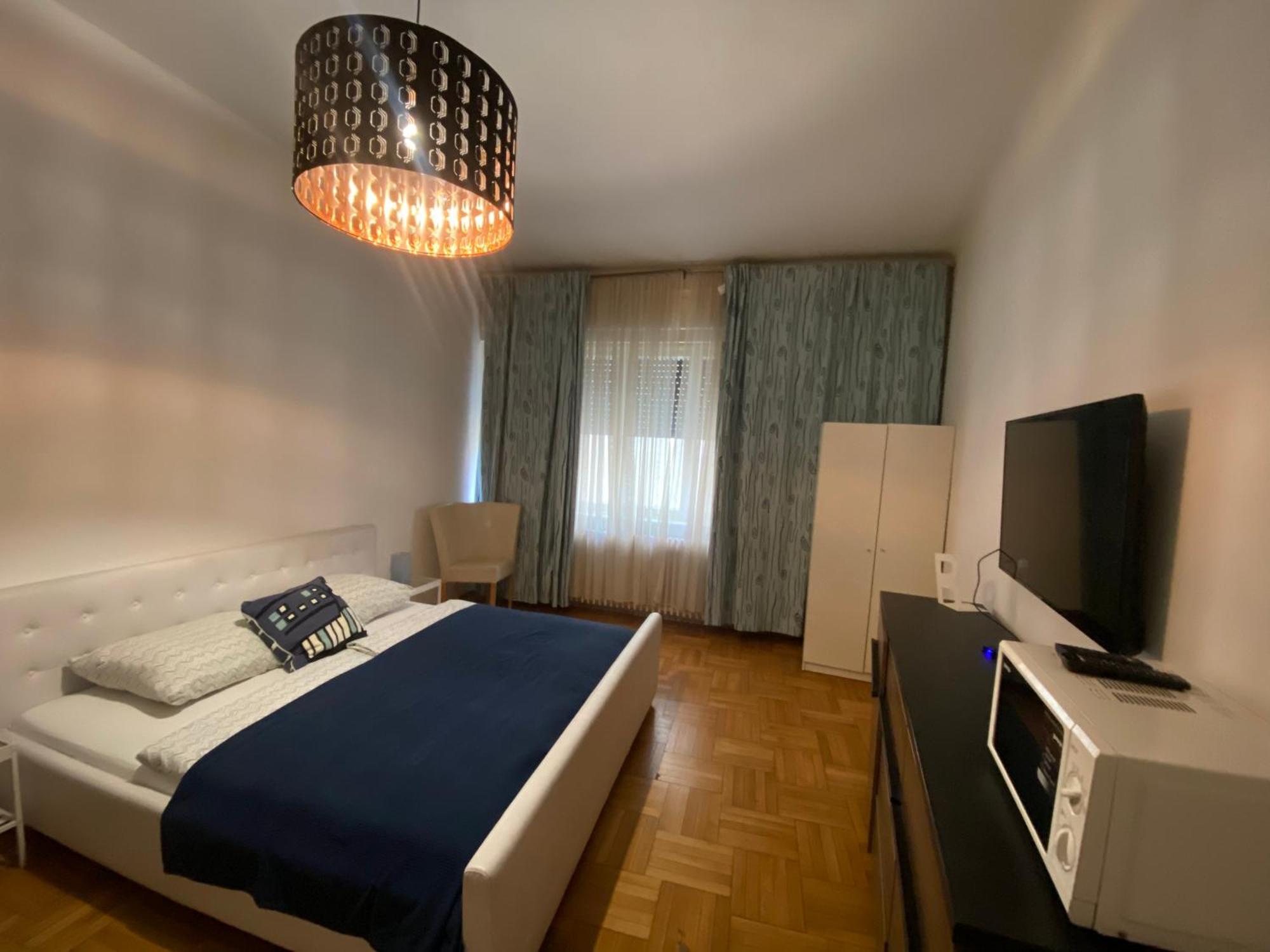 Monolit Center Alloggio in famiglia Budapest